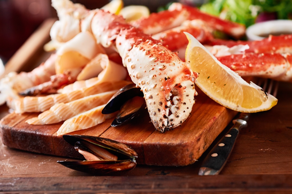Салат с морепродуктами