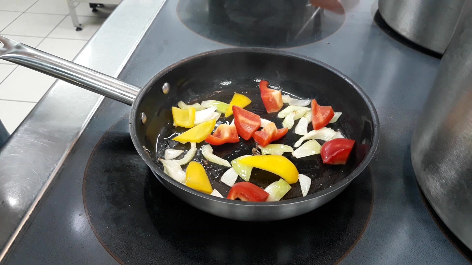 Рагу из оленины с овощами