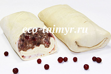 Оленина по-Веллингтонски с брусникой